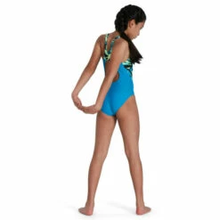 Speedo shop -Speedo shop unnamed file 637